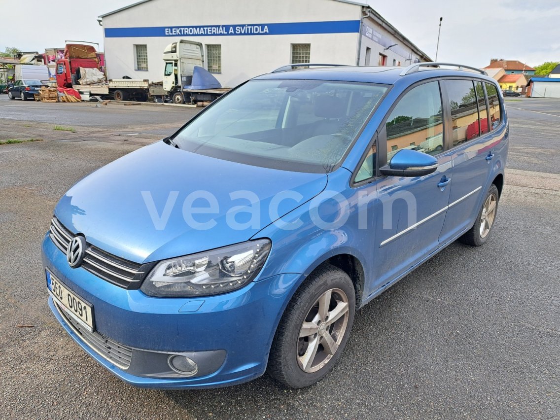 Online auction: VOLKSWAGEN  TOURAN