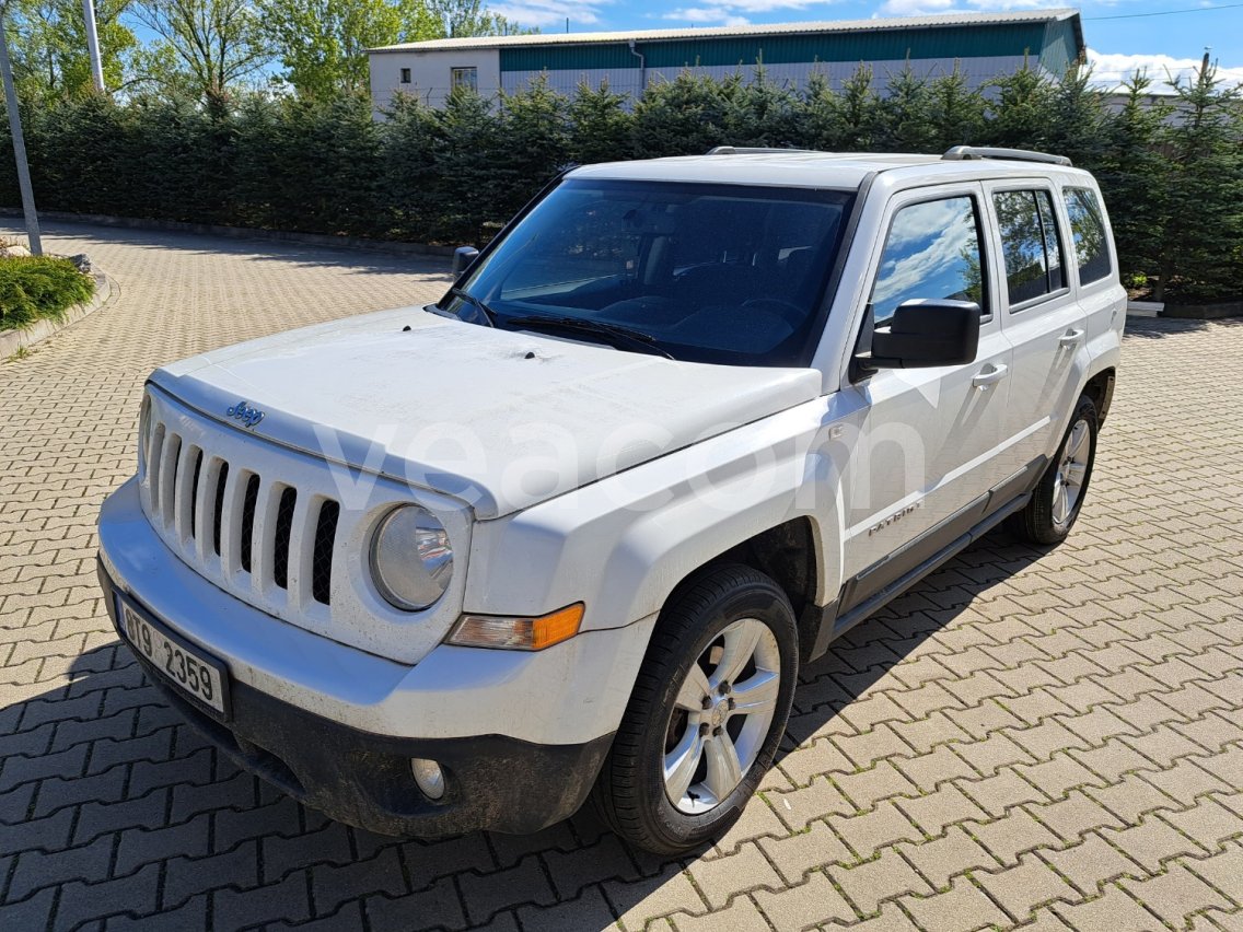 Aukcja internetowa: JEEP  PATRIOT 2.2 L TURBO DIESEL