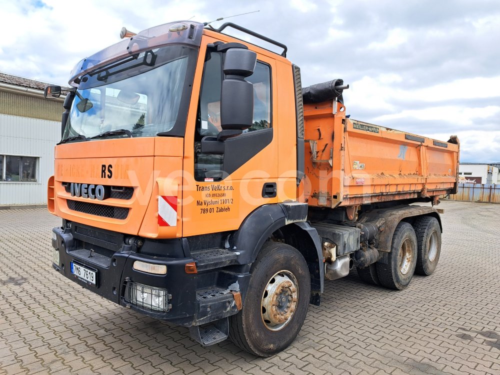Интернет-аукцион: IVECO  TRAKKER 440 6X4