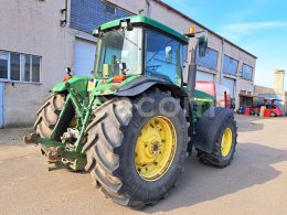 Online aukce: JOHN DEERE  8310 4X4