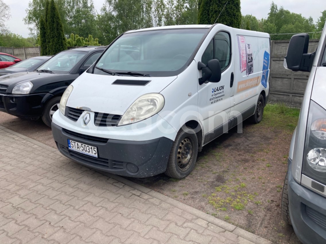 Online aukce: RENAULT  TRAFIC
