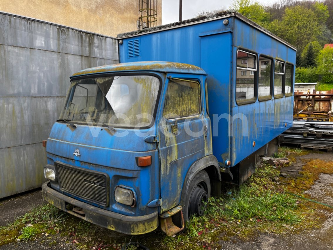 Online aukce: AVIA  A31