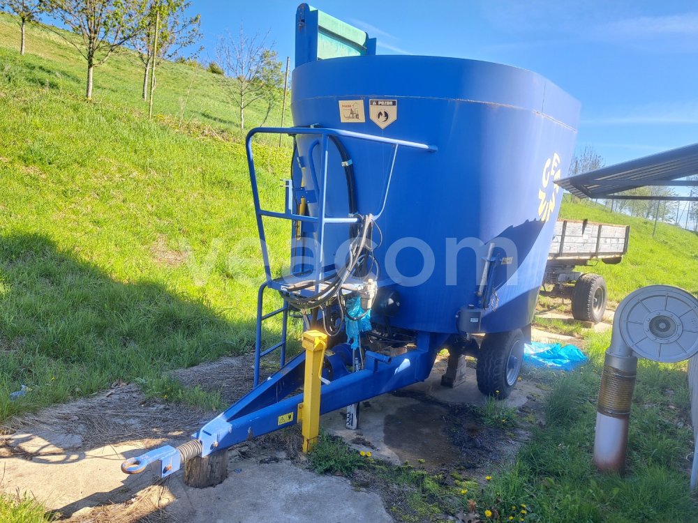 Online aukce:  PŘÍVĚSNÁ MOBILNÍ KOMPOSTÁRNA CERNIN MK 9