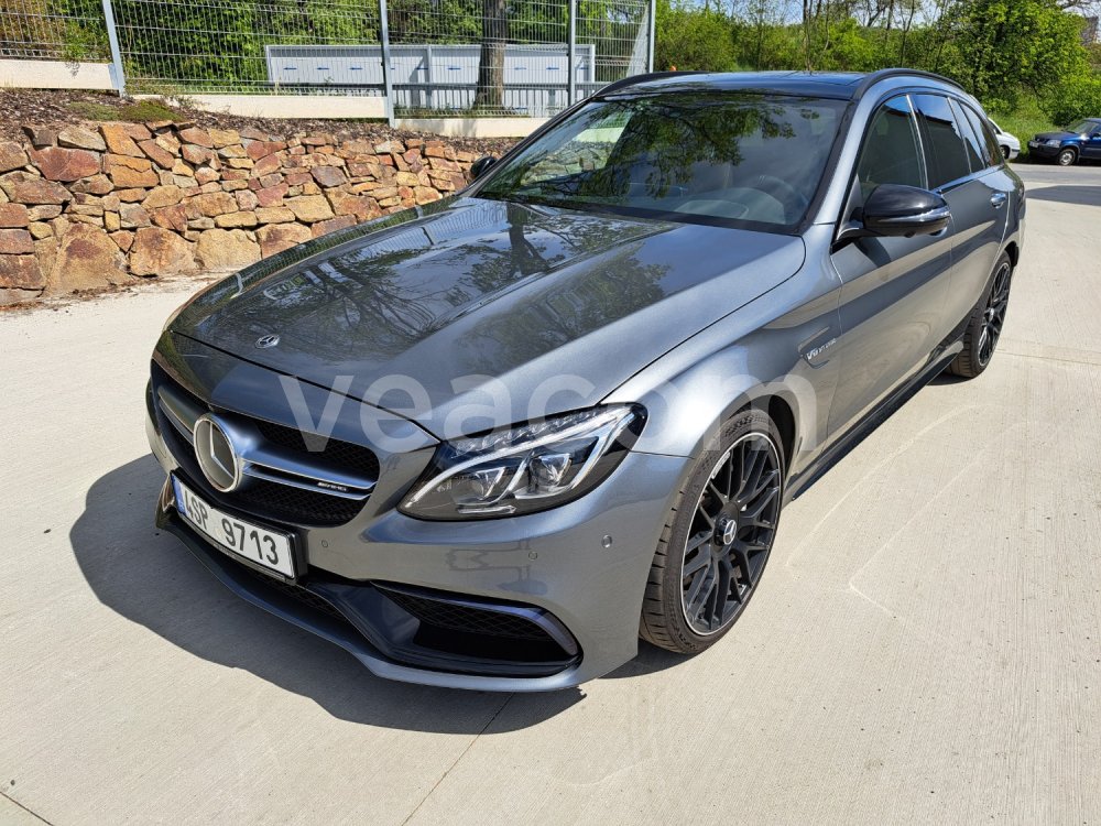 Online auction: MB  AMG C 63