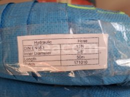 Online aukce:   HYDRAULICKÁ HADICE, NEPOUŽITÉ, ORIGINÁL BALENÉ, CELKEM 740M