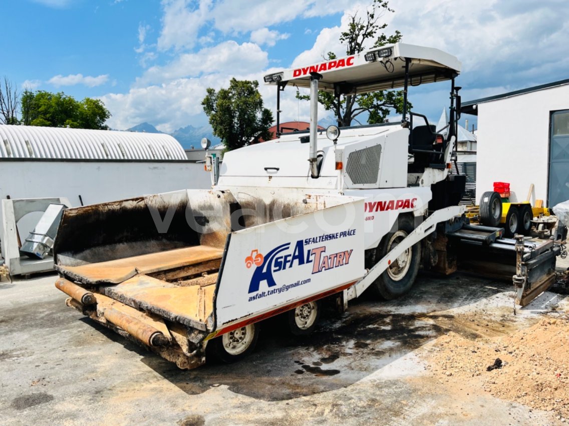 Online auction: DYNAPAC  F141-6W/D