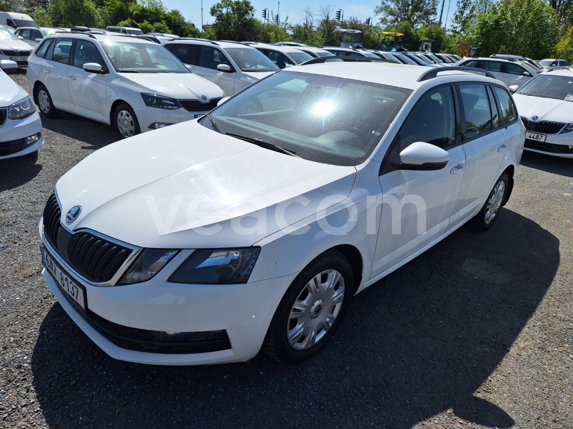 Online auction: ŠKODA  OCTAVIA