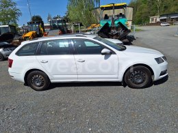 Online auction: ŠKODA  OCTAVIA