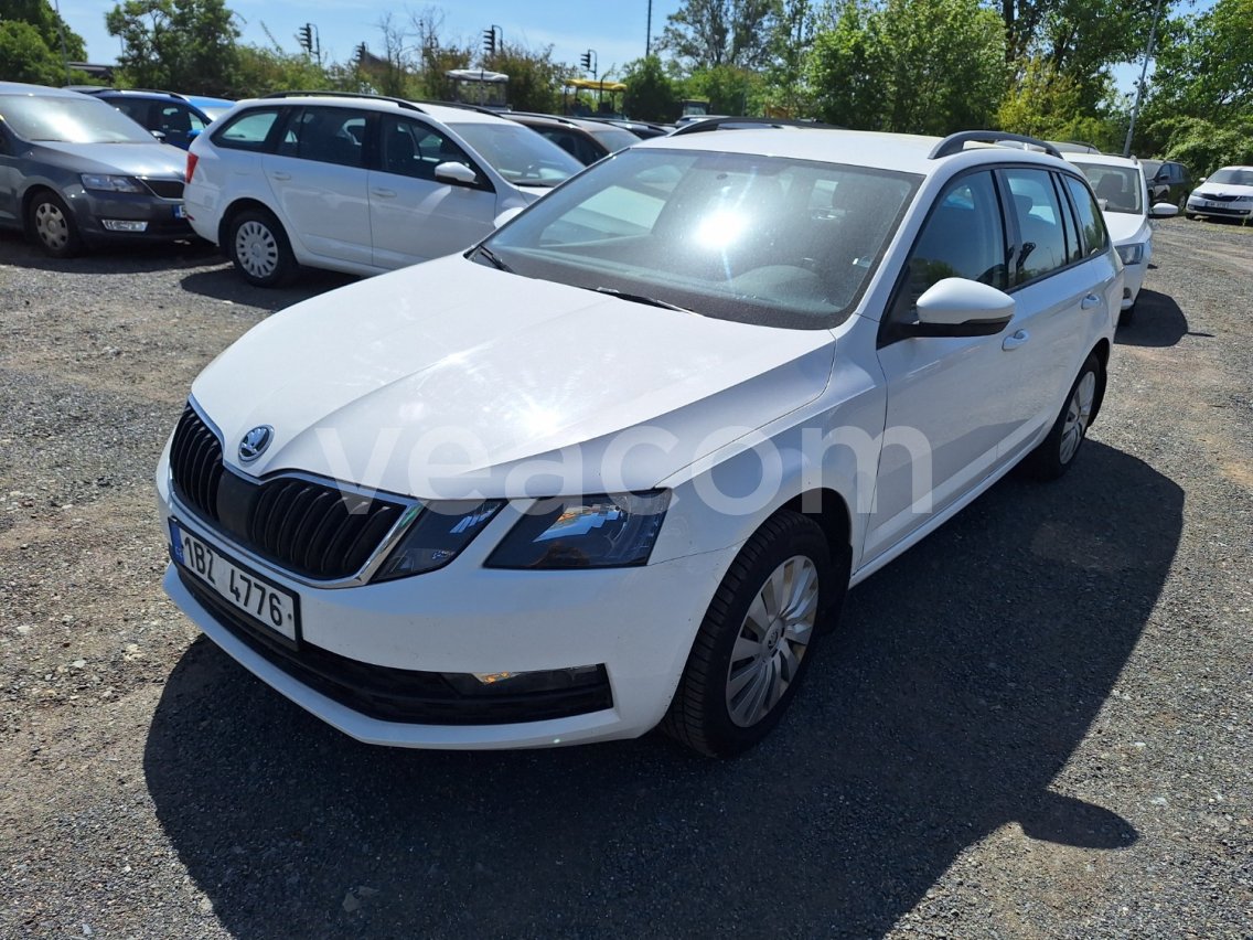 Online aukce: ŠKODA  OCTAVIA