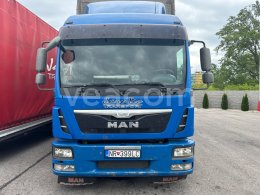 Online aukce: MAN  TGL 8.220 + AGRICOM DUX 35