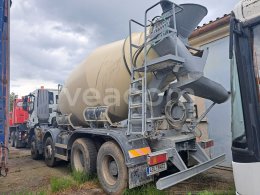 Online aukce: IVECO  TRAKKER 8X4