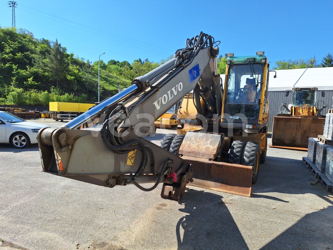Online aukce: VOLVO  EW 180B 4X4