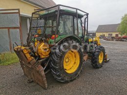 Online aukce: JOHN DEERE  5720 4X4