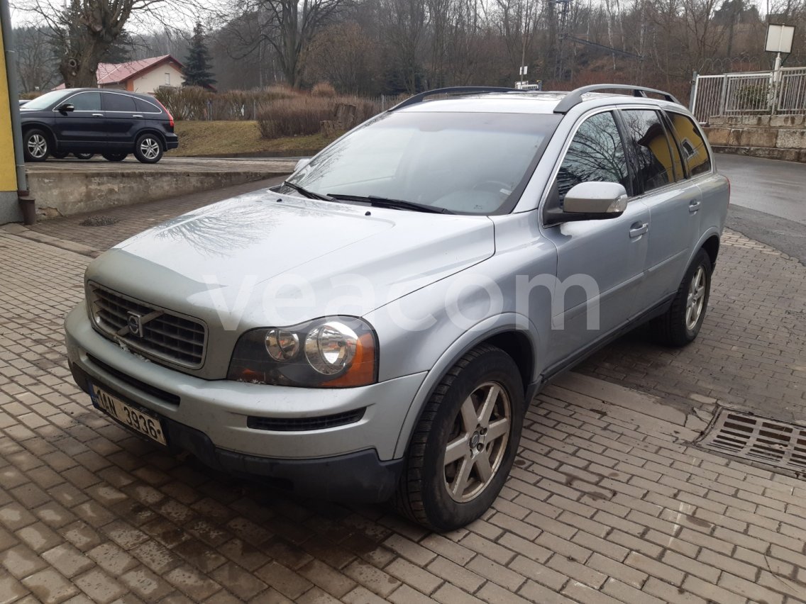 Online auction: VOLVO  XC90 D5 AWD