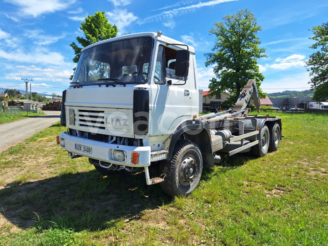 Online aukce: LIAZ  29.33SD 6X4