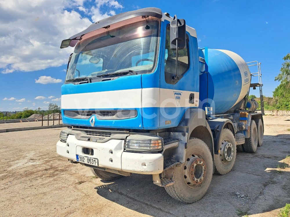 Online aukce: RENAULT  KERAX 370.32