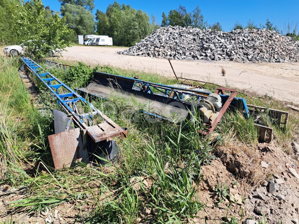 Online aukce:  3 KS PÁSOVÝCH DOPRAVNÍKŮ