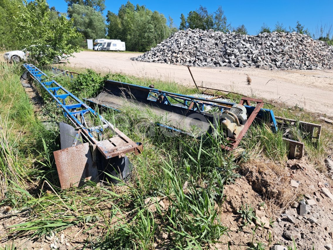 Online auction:   3 KS PÁSOVÝCH DOPRAVNÍKŮ