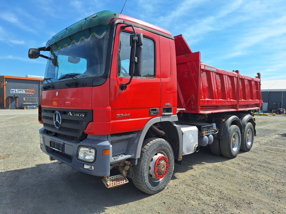 Online aukce: MB  ACTROS 3344 6X6