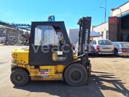 Online aukce: HYUNDAI  35DS-7