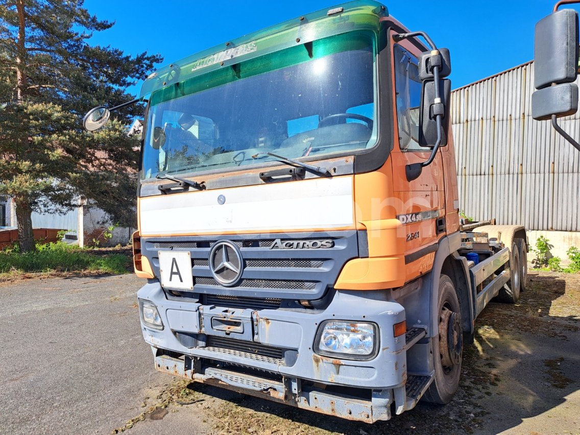 Online aukce: MB  ACTROS 2641 6X4