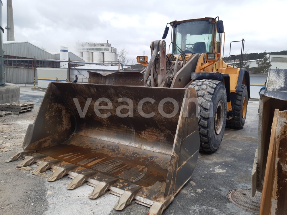 Online aukce: VOLVO  L 180E