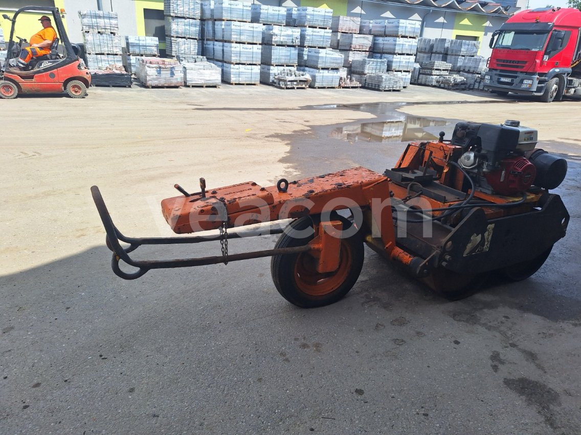 Online aukce: STAVOSTROJ  VVW 3405