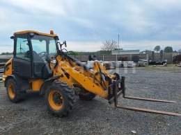 Online aukce: JCB  406