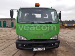 Online aukce: AVIA  D90