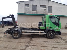 Online aukce: AVIA  D90