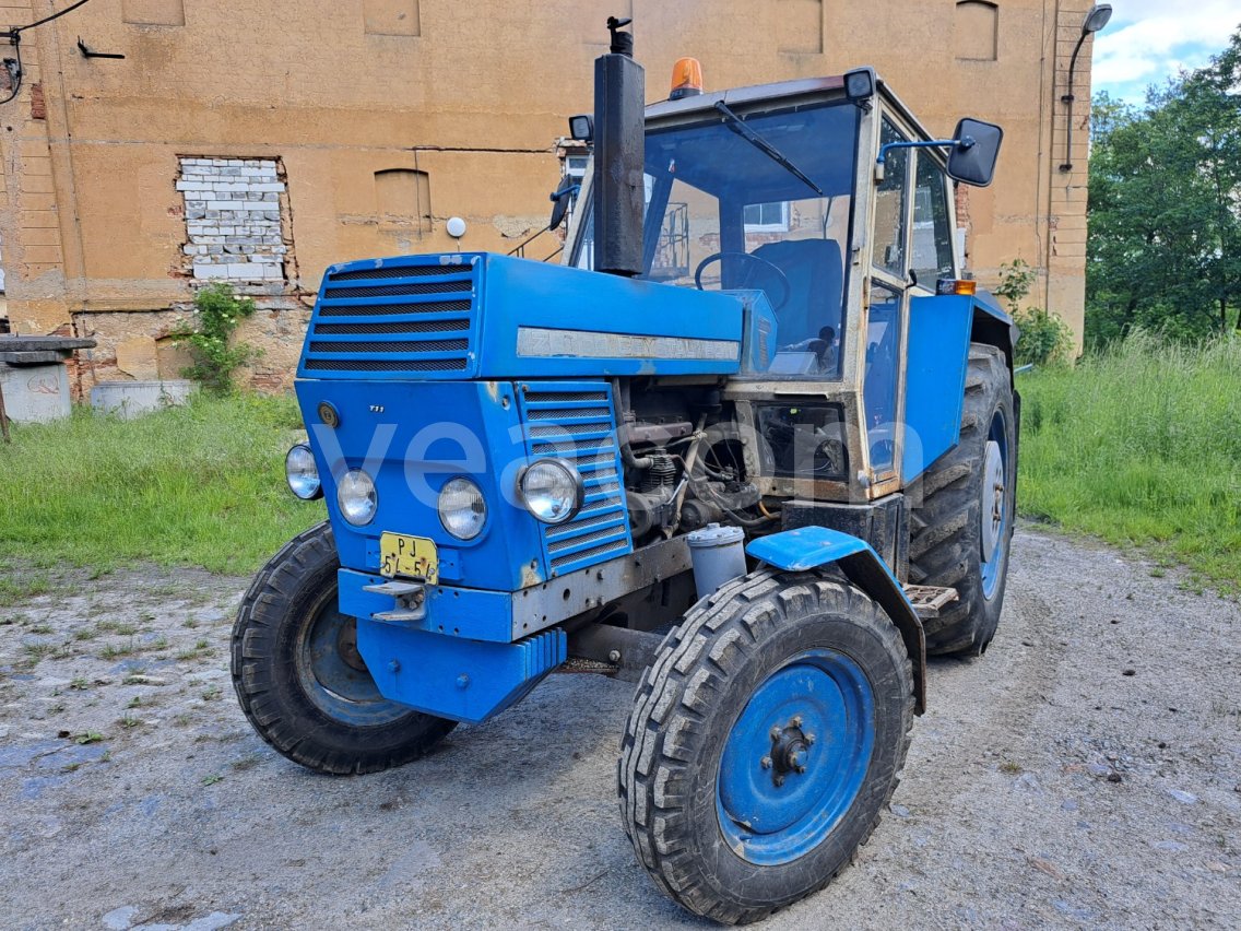 Online árverés:   ZETOR 8011+VLEK ZA TRAKTOR+RADLICE RS 250+RADLICE
