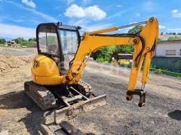 Online aukce: JCB  8027