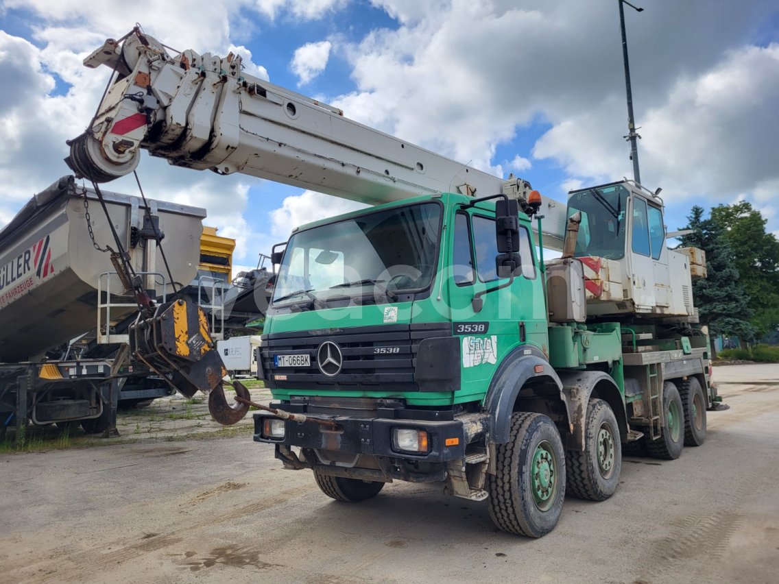 Online aukce: MB  3538 8X6 + LIEBHERR