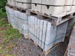 Online aukce:   ŽLABOVÉ BETONOVÉ TVÁRNICE