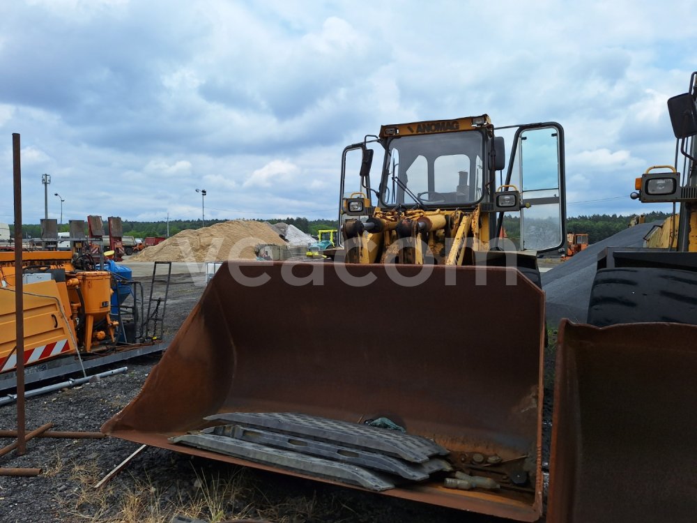 Online aukce: HANOMAG  70E