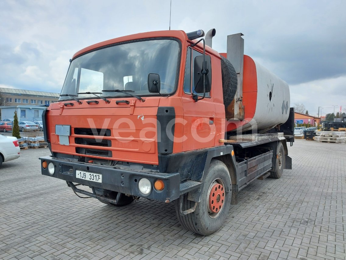 Online árverés: TATRA  T 815 250R41 19230 4X4.1