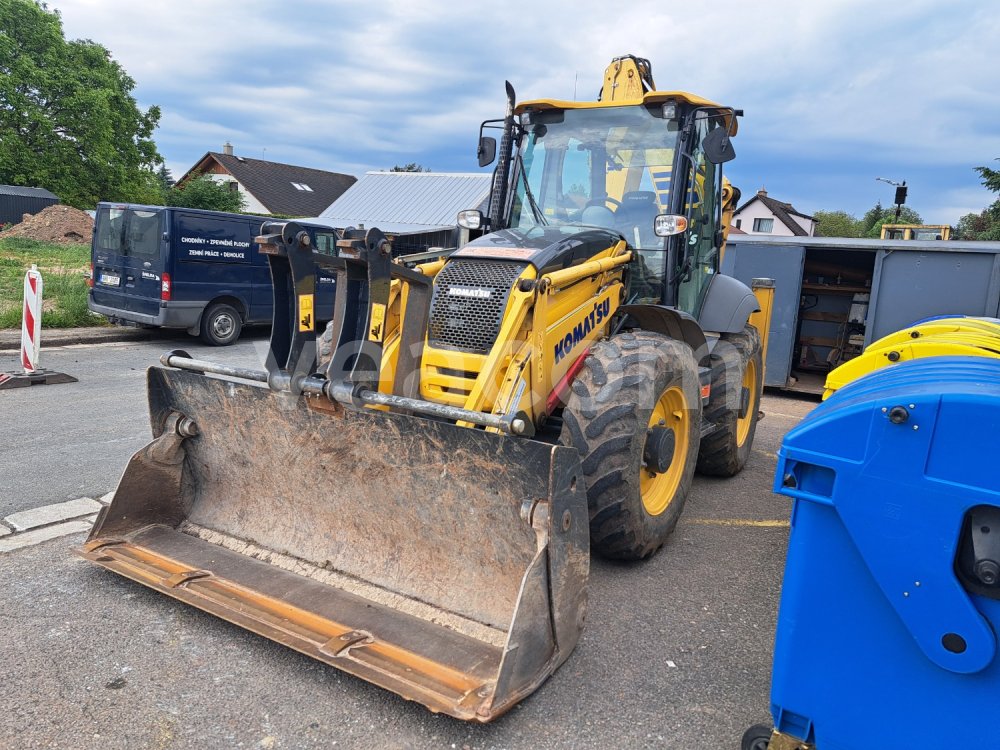 Online-Versteigerung: KOMATSU  WB 97S-8 4X4