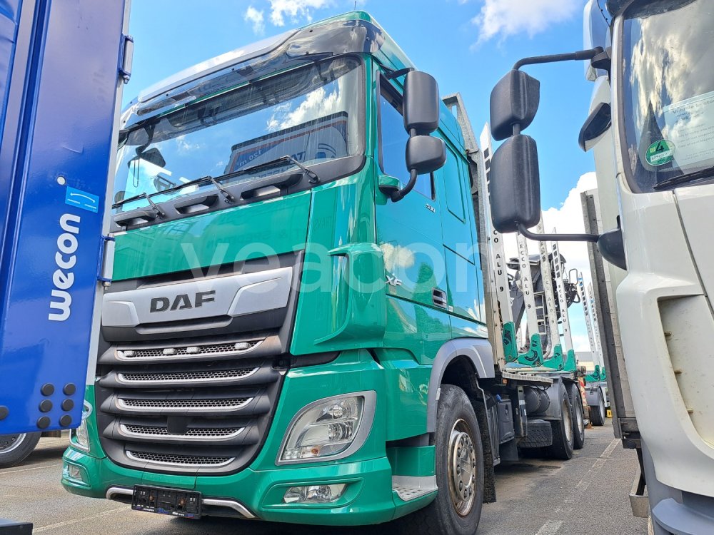 Интернет-аукцион: DAF  XF 530 FAT 6X4 + DOLL A3K