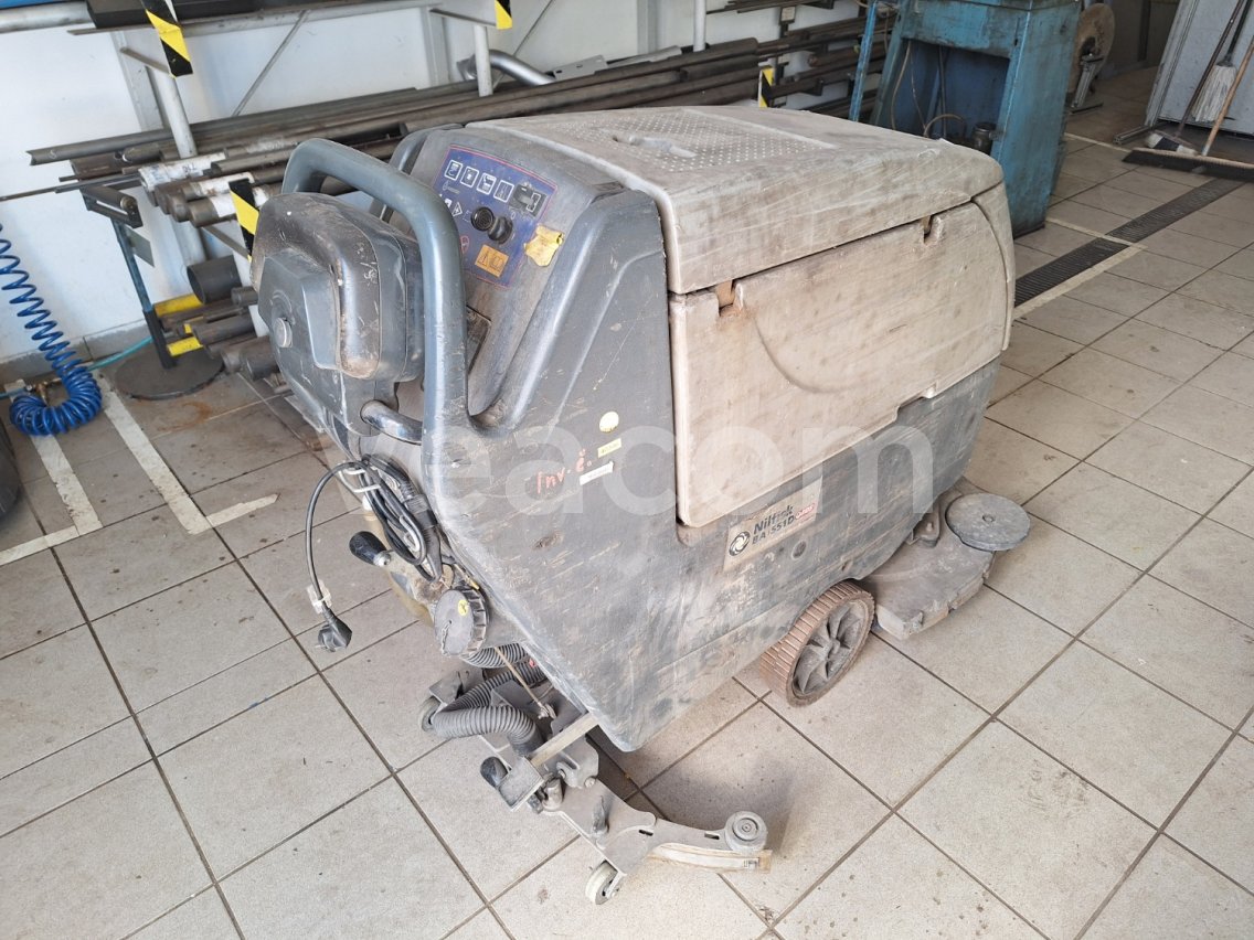 Online aukce:   NILFISK BA 551D