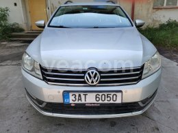 Online-Versteigerung: VOLKSWAGEN  PASSAT VARIANT