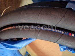 Online aukce:   DIN EN853 2SN DN38 1-1/2" WP 90 > BAR - 1KS 20 M