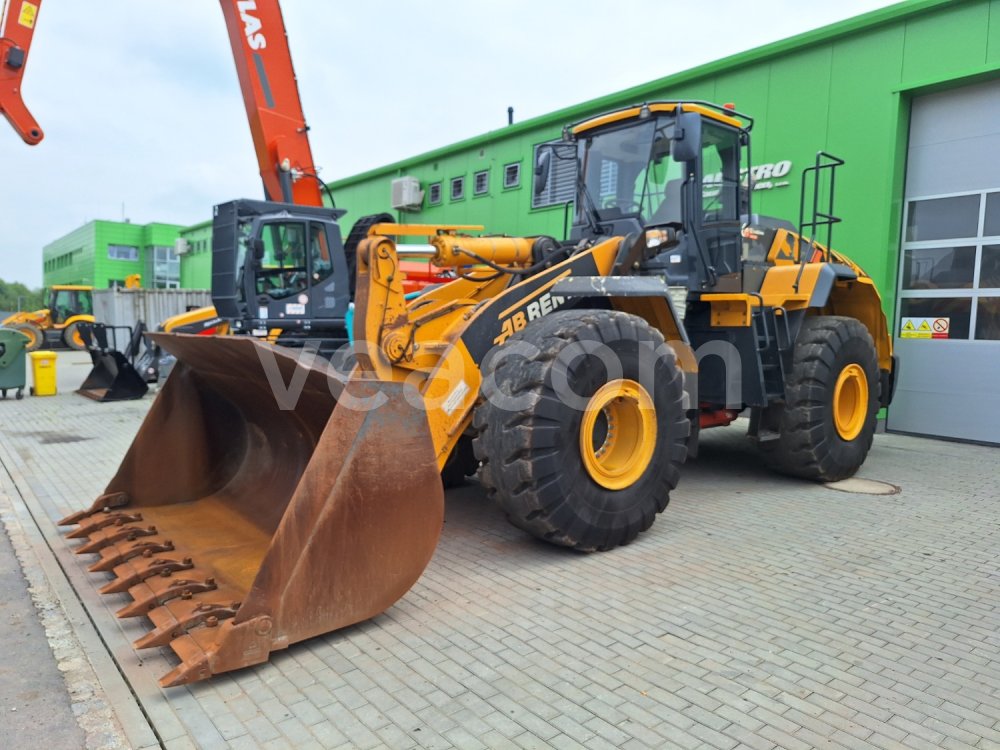 Online aukce:  LIVGONG CLG877H