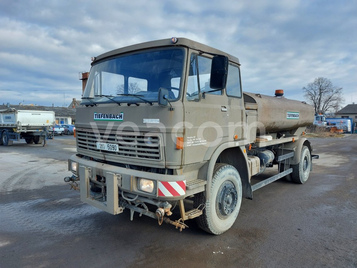 Online auction: LIAZ  KAROSA SA 8 L 110