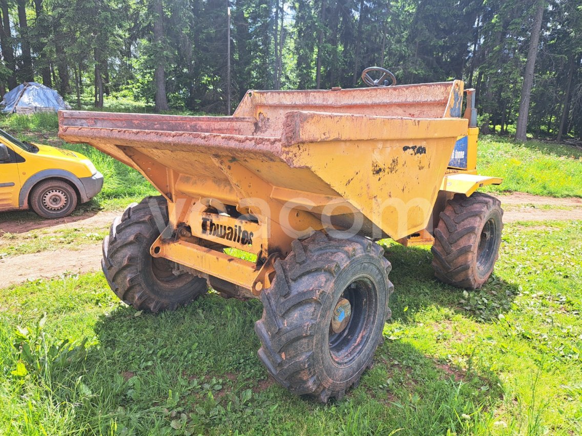 Online aukce:   THWAITES CV 32 7 NQ