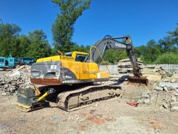 Online aukce: VOLVO  EC240BNLC