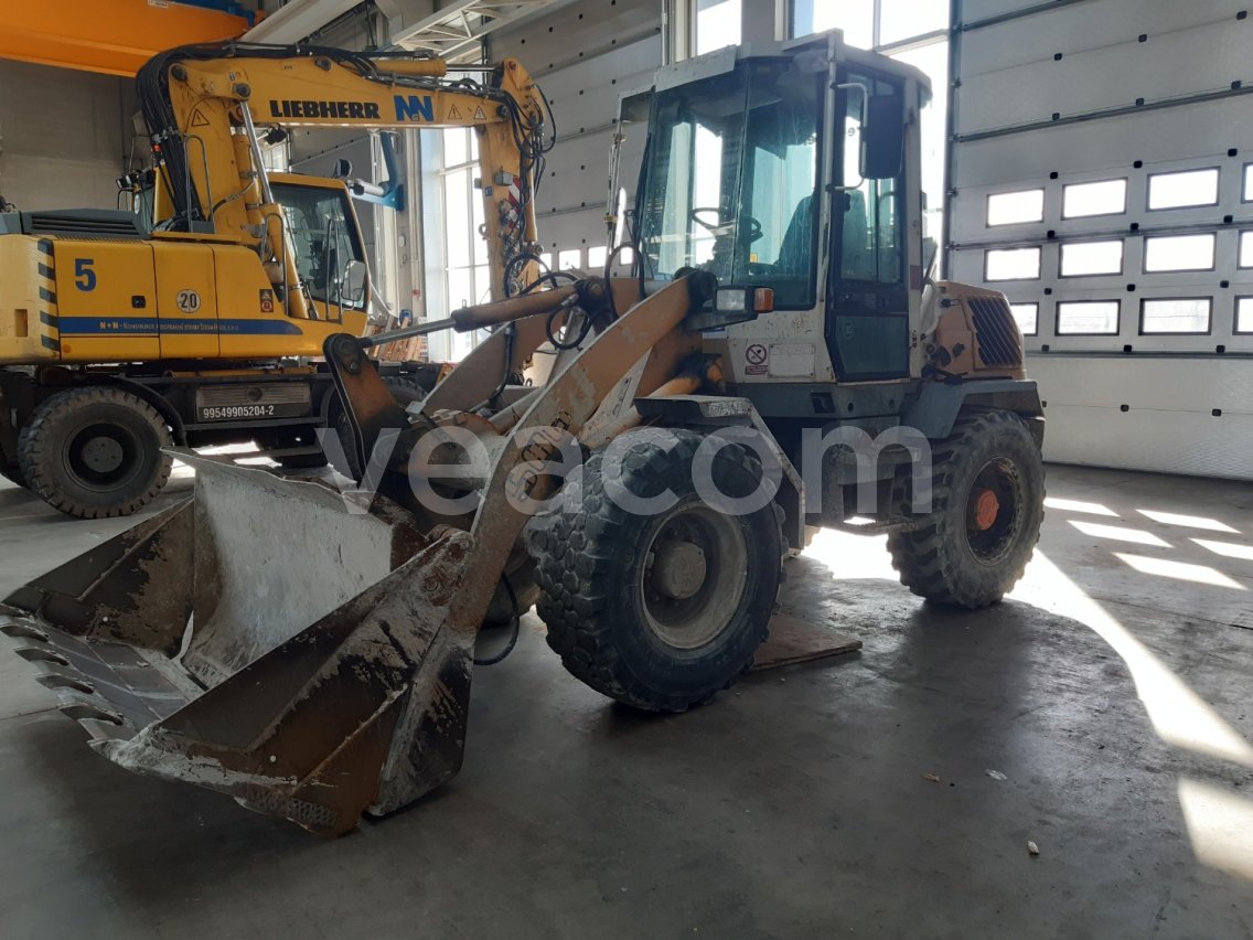 Online aukce: LIEBHERR  L 506