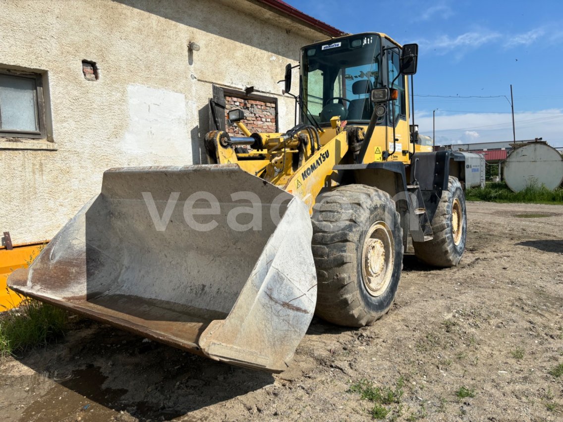 Online aukce: KOMATSU  WA270-3