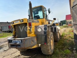 Online aukce: KOMATSU  WA270-3