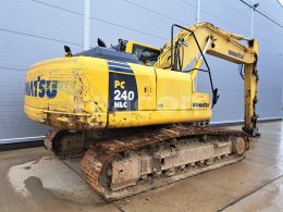 Online aukce: KOMATSU  PC 240 NLC-8