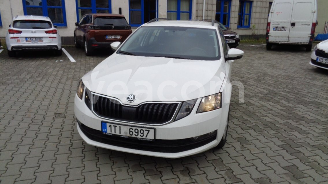 Online aukce: ŠKODA  OCTAVIA 1.6 TDI